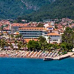 Letoile Hotel 4*