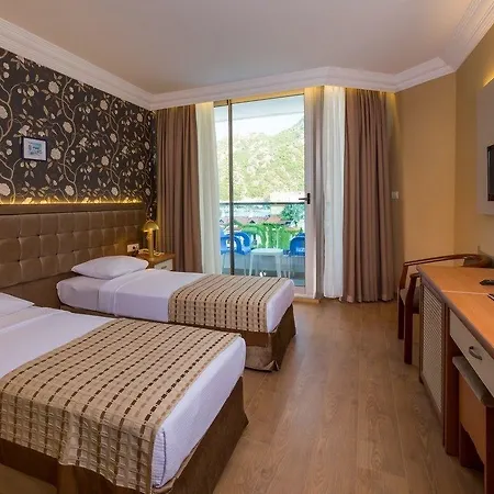 Letoile Hotel İçmeler