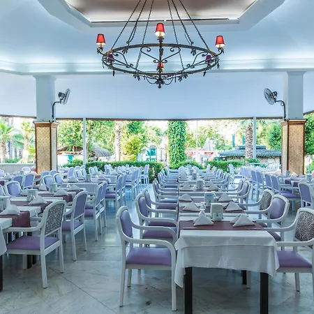 Hotel Letoile İçmeler