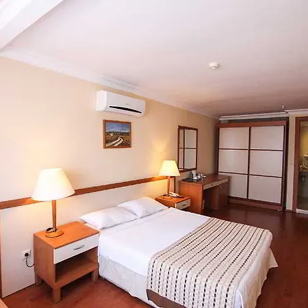 Letoile イチュメレール